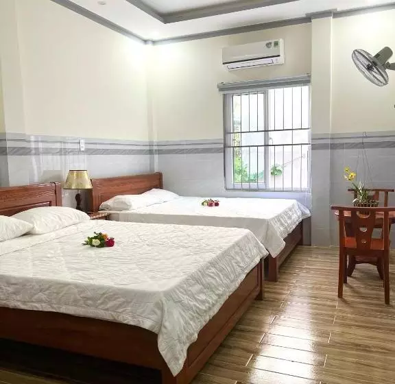 Blue Moon Hotel Mui Ne