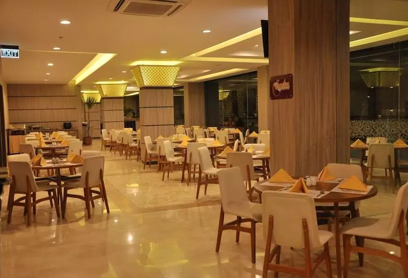 Hotel Ascent Premiere Pasuruan