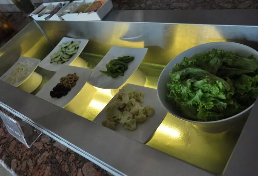 Hotel Ascent Premiere Pasuruan