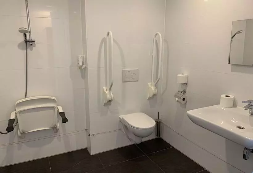 Easyhotel Maastricht City Centre