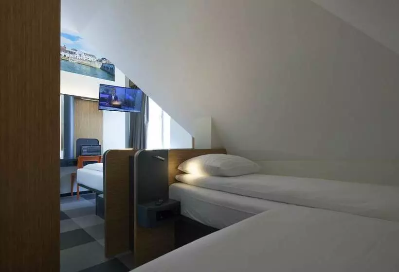Easyhotel Maastricht City Centre