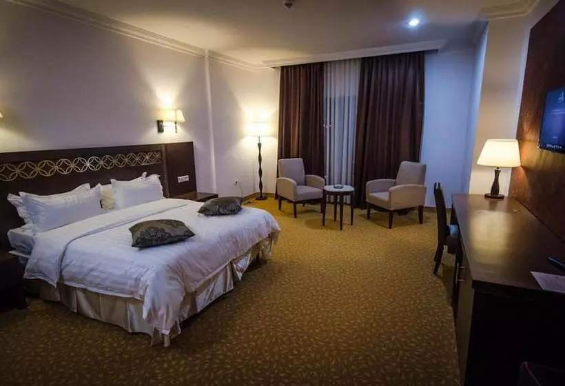 Hotelli El Bey Constantine