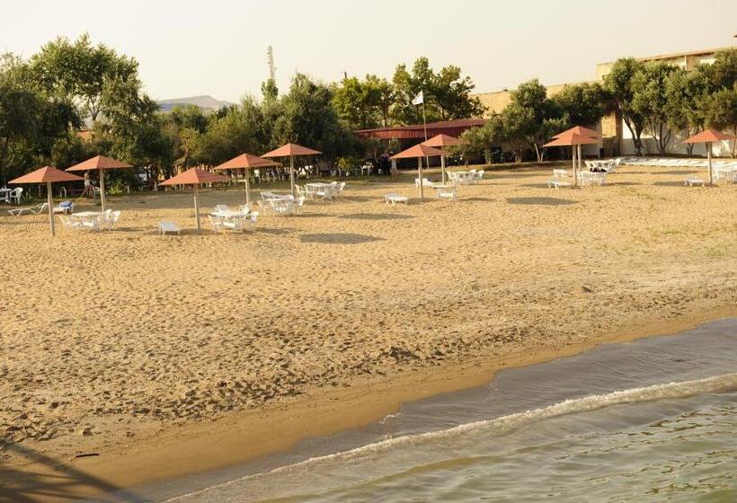 Hotel Mavi Dalga Beach