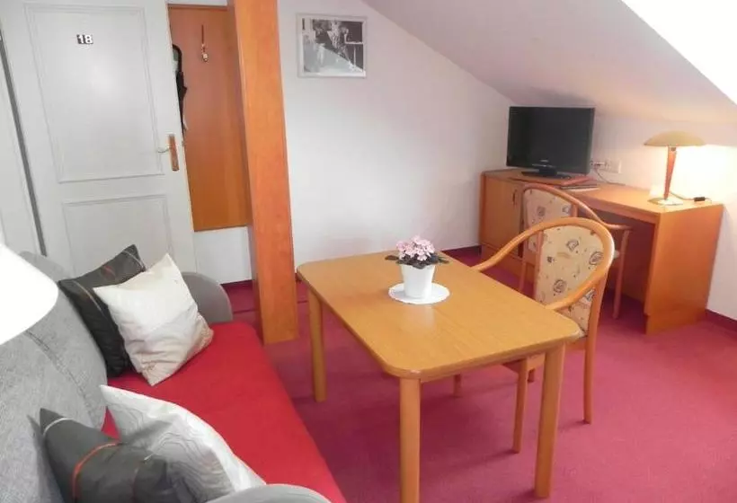 Hotelli Pension Radke