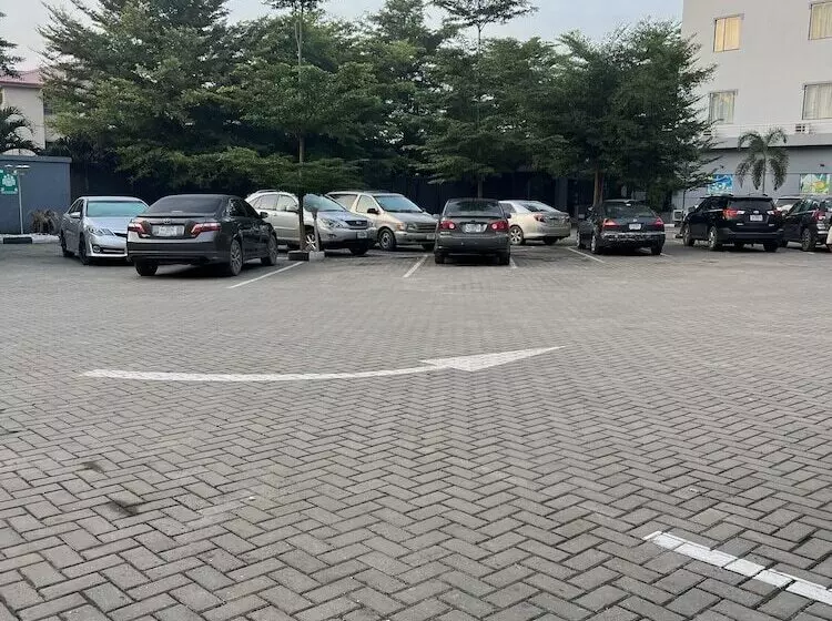 Rollace Hotel Lagos Intl