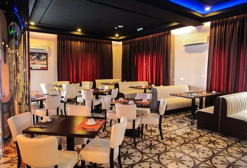 Rollace Hotel Lagos Intl