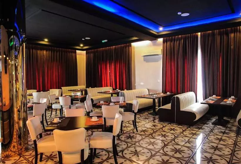 Rollace Hotel Lagos Intl