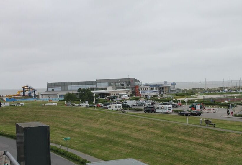 ホテル Vier Jahreszeiten Bensersiel