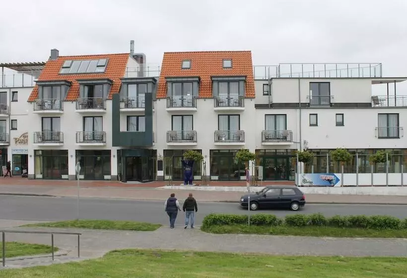 Hotelli Vier Jahreszeiten Bensersiel