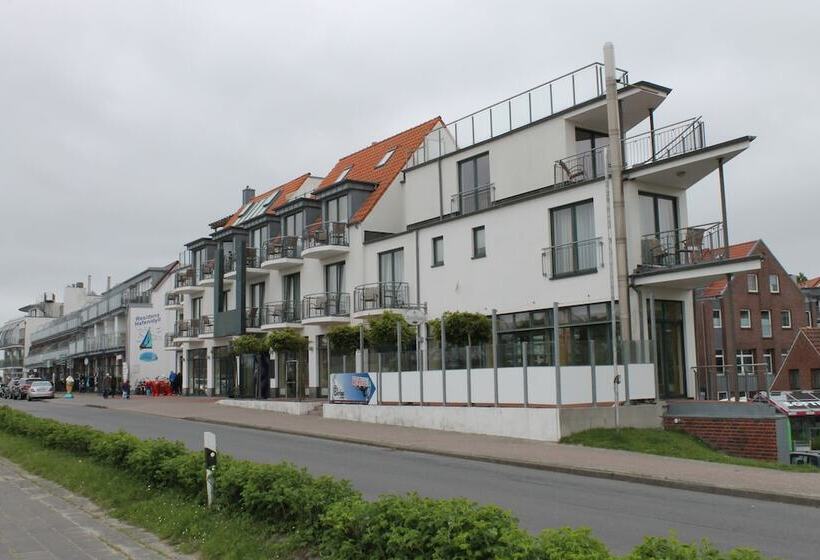 ホテル Vier Jahreszeiten Bensersiel