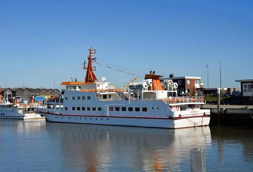 Hotelli Vier Jahreszeiten Bensersiel