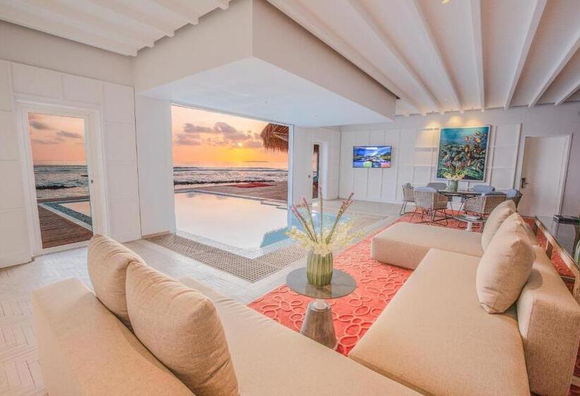Emerald Maldives Resort & Spa Deluxe All Inclusive