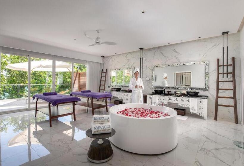 Emerald Maldives Resort & Spa Deluxe All Inclusive