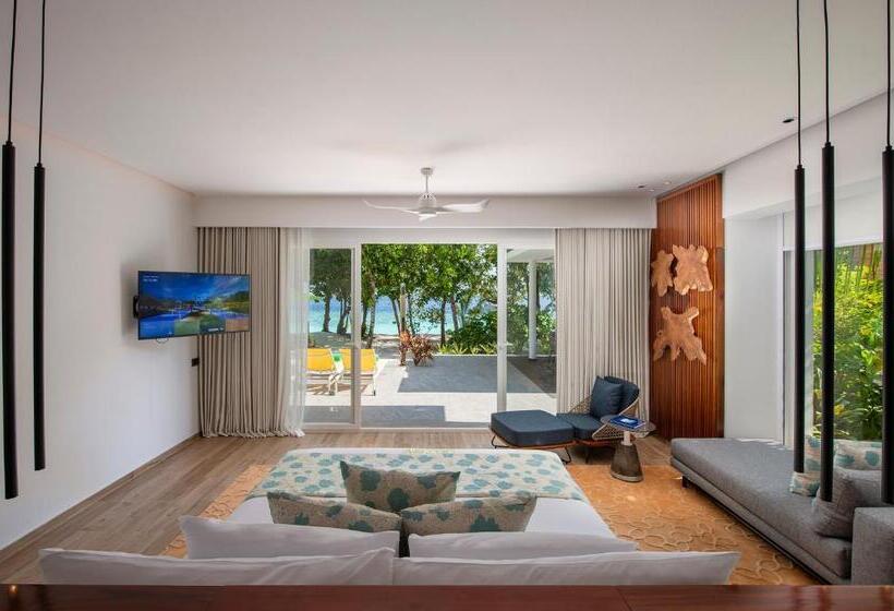 Emerald Maldives Resort & Spa Deluxe All Inclusive