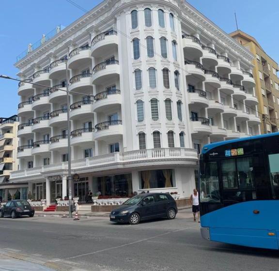 فندق Empire Albania