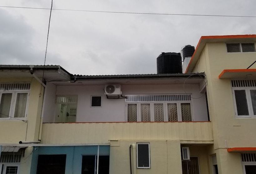 فندق Metro Marine Dr