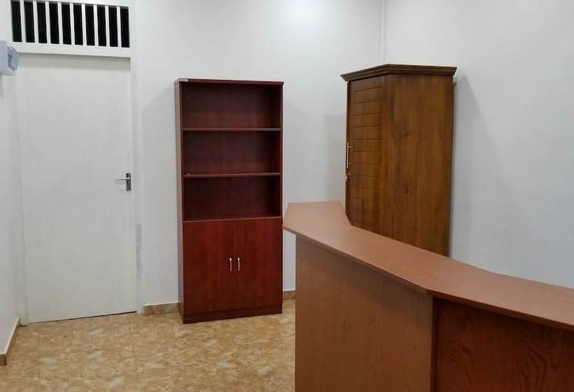 فندق Metro Marine Dr