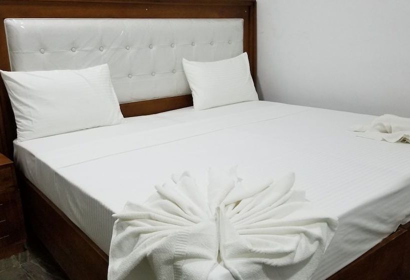 فندق Metro Marine Dr