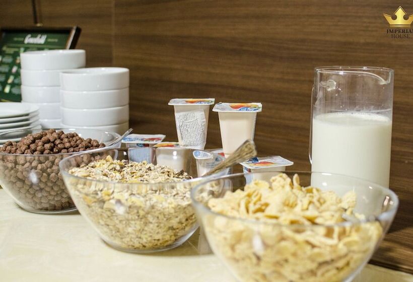 هتل Imperial House