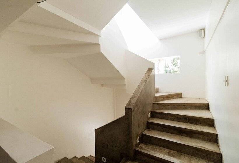 בית מלון כפרי Reddoorz Plus @ Boni Avenue Mandaluyong