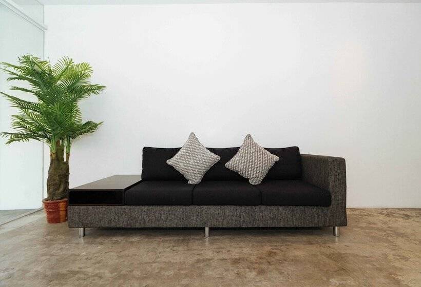 בית מלון כפרי Reddoorz Plus @ Boni Avenue Mandaluyong