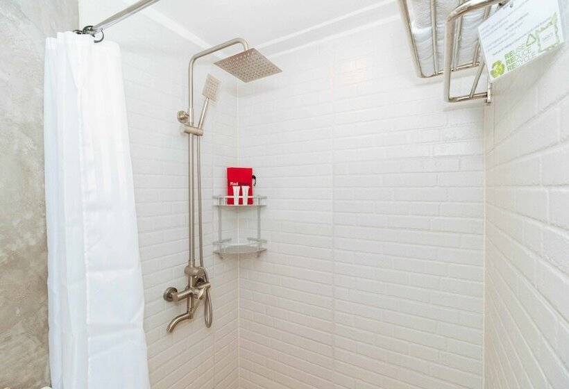 בית מלון כפרי Reddoorz Plus @ Boni Avenue Mandaluyong