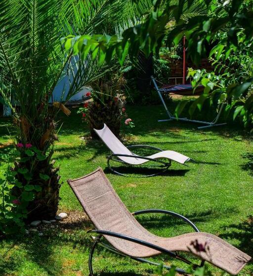 فندق Villa Green Garden