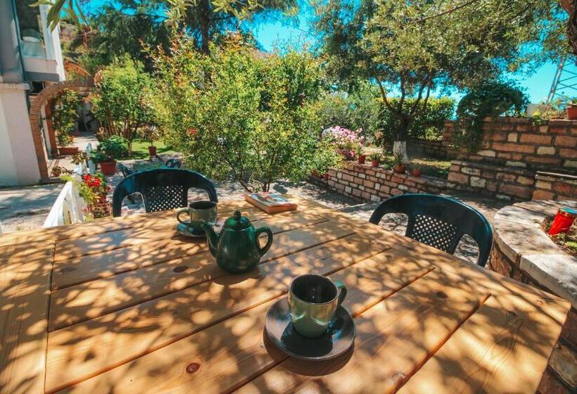 فندق Villa Green Garden