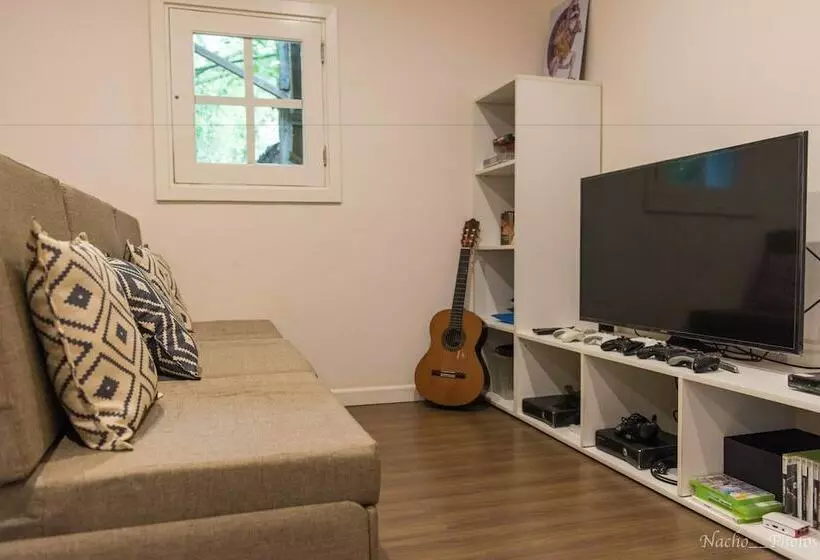 Kame House Backpackers   Hostel   Adults Only