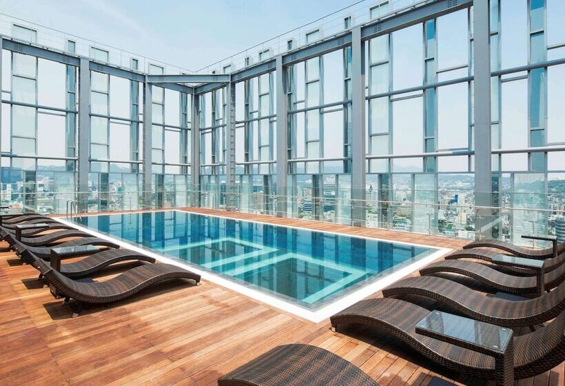 Novotel Ambassador Seoul Dongdaemun Hotels & Residences