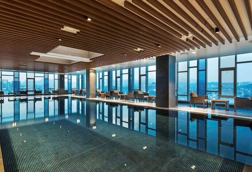 Novotel Ambassador Seoul Dongdaemun Hotels & Residences