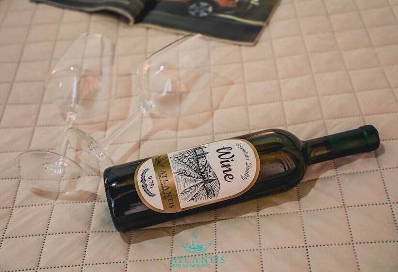 Atlantis Hotel & Apartments