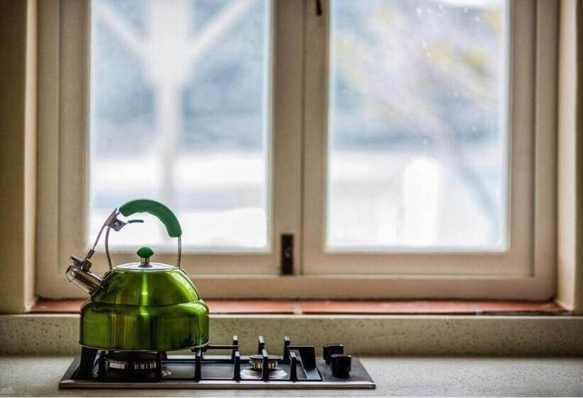 مبيت وإفطار 52 On Fish Hoek