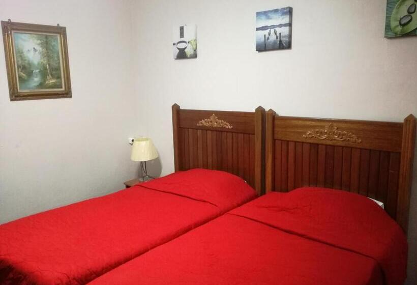 تختخواب و صبحانه Auberge Madelon