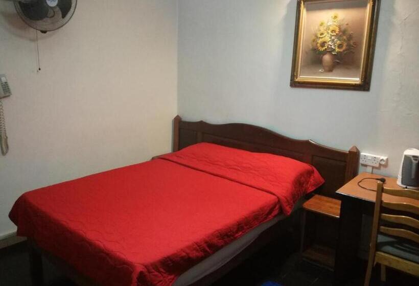 تختخواب و صبحانه Auberge Madelon