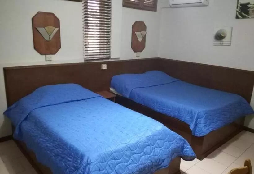 تختخواب و صبحانه Auberge Madelon