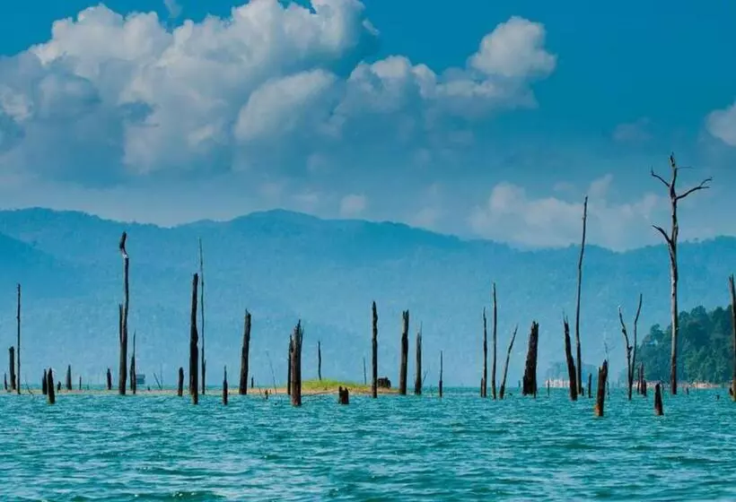 Anggerik Impian Hotel  Best For Travellers At Kuala Berang