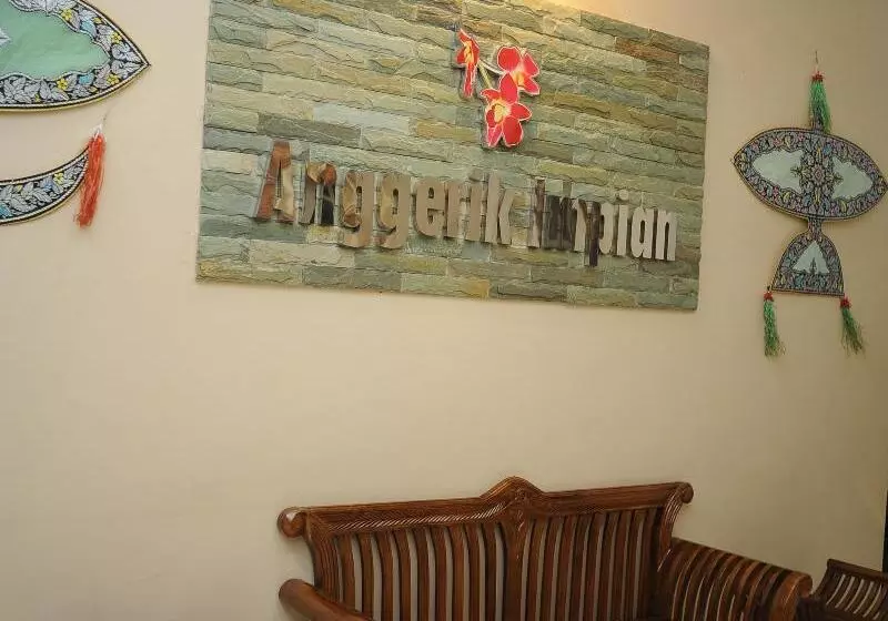 Anggerik Impian Hotel  Best For Travellers At Kuala Berang