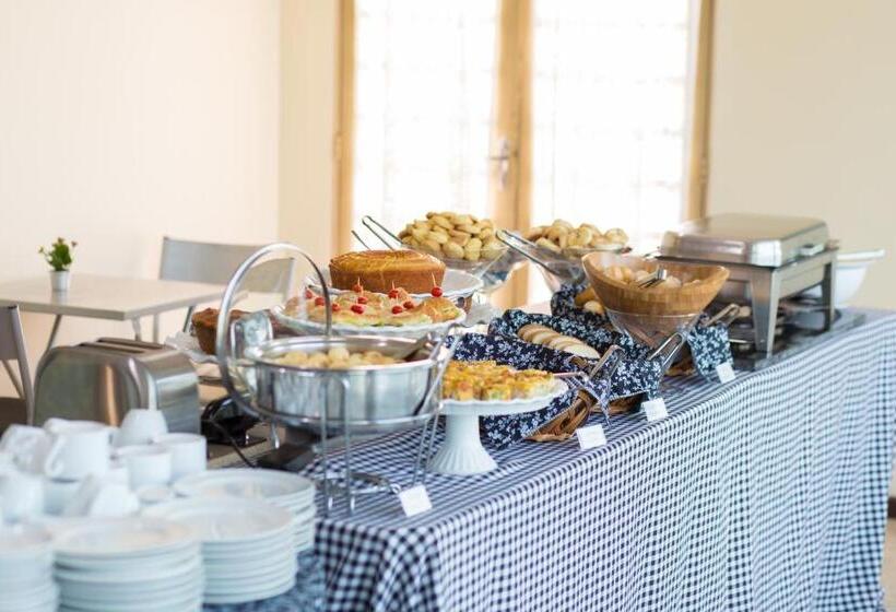 Отель Happy Inn