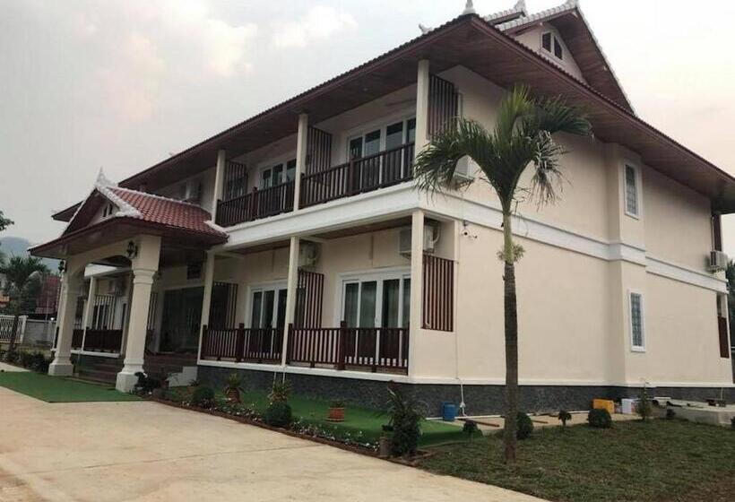 בית מלון כפרי Leego