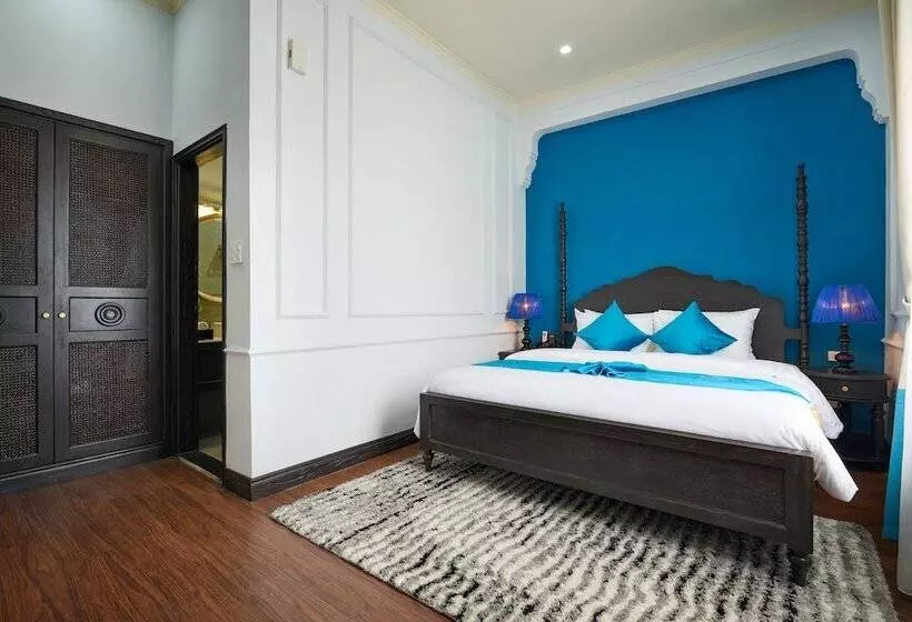 هتل Manoir Des Arts