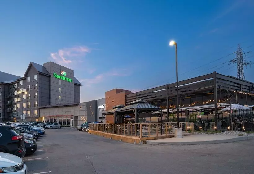 Sandman Hotel Hamilton