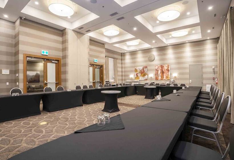 Sandman Hotel Hamilton