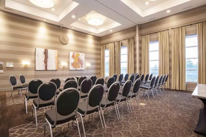 Sandman Hotel Hamilton