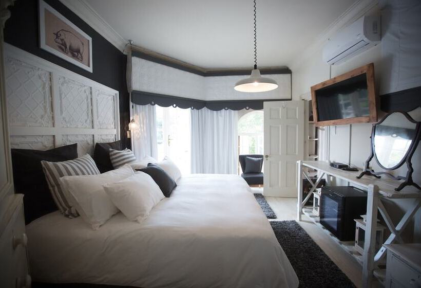 هتل Schoon Huis Manor