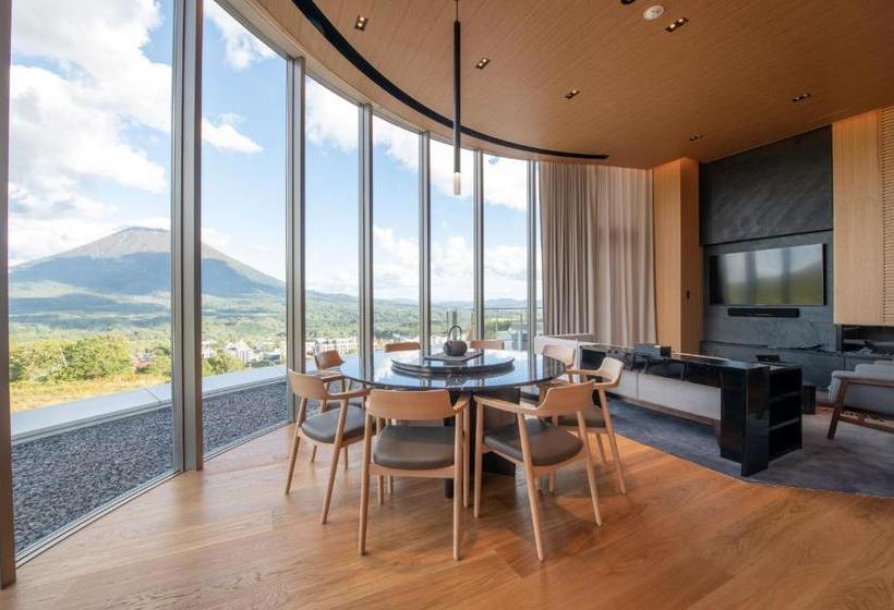 בית מלון כפרי Skye Niseko