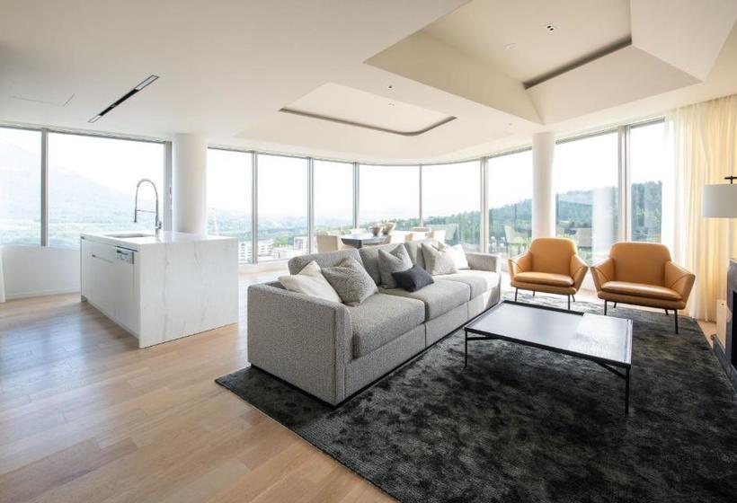 בית מלון כפרי Skye Niseko