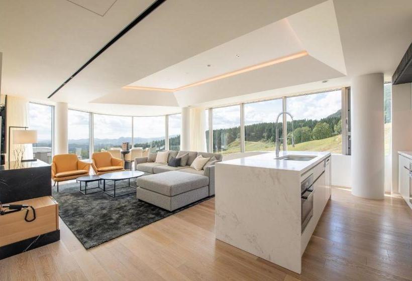 בית מלון כפרי Skye Niseko