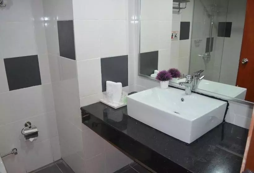 Td Mutiara Hotel Semporna