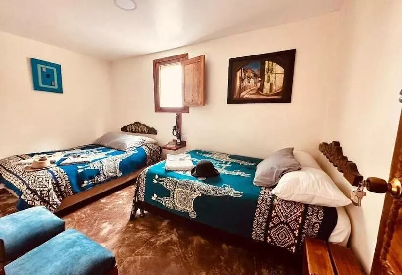 Intiluna Hostel